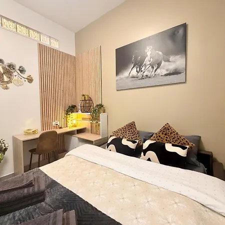 Charming In Center Metro 6 Glaciere & M7 Les Gobelins * Paris