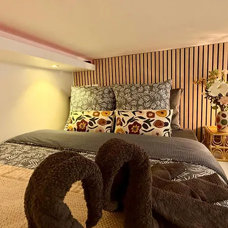Charming In Center Metro 6 Glaciere & M7 Les Gobelins Apartment *